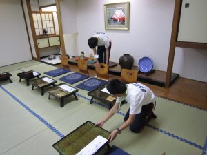 広島のブライダル、結婚式、披露宴、2次会、プロデュース、レンタル衣装、貸衣装、出張着付け、袴レンタル、卒業式袴、礼服、喪服、は三栗矢へ