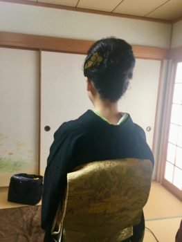 広島のブライダル、結婚式、披露宴、留袖レンタル、モーニングレンタル、七五三レンタル、礼服レンタル、レンタル衣装、貸衣装、着付け、出張着付け、着付け教室は三栗矢へ