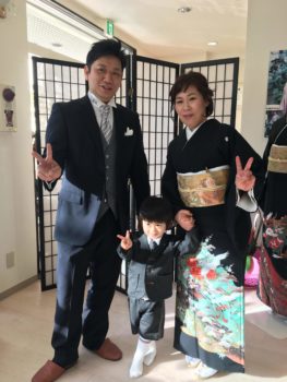 広島のブライダル、結婚式、披露宴、留袖レンタル、モーニングレンタル、七五三レンタル、礼服レンタル、レンタル衣装、貸衣装、着付け、出張着付け、着付教室、は三栗矢へ