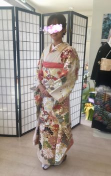 広島のブライダル、結婚式、披露宴、留袖レンタル、モーニングレンタル、七五三レンタル、礼服レンタル、レンタル衣装、貸衣装、着付け、出張着付け、着付教室、は三栗矢へ