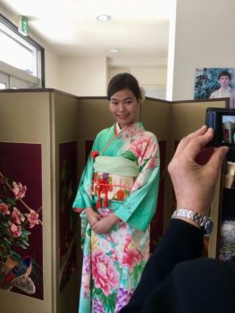 広島のブライダル、結婚式、披露宴、留袖レンタル、モーニングレンタル、七五三レンタル、礼服レンタル、レンタル衣装、貸衣装、着付け、出張着付け、着付教室、は三栗矢へ