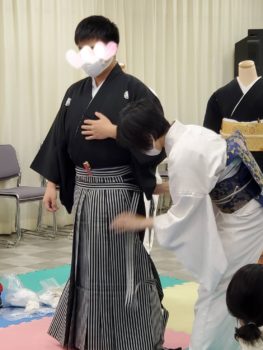 広島のブライダル、結婚式、披露宴、留袖レンタル、モーニングレンタル、七五三レンタル、礼服レンタル、振袖レンタル、レンタル衣装、貸衣装、着付け、出張着付け、着付け教室は三栗矢へ