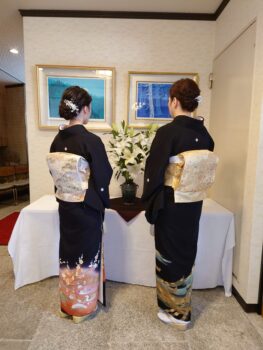 広島のブライダル、結婚式、披露宴、留袖レンタル、モーニングレンタル、七五三レンタル、礼服レンタル、レンタル衣装、貸衣装、着付け、出張着付け、は三栗矢へ