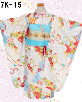 広島のブライダル、結婚式、披露宴、打掛レンタル、留袖レンタル、モーニングレンタル、七五三レンタル、礼服レンタル、浴衣レンタル、振袖レンタル、成人式レンタル、袴レンタル、レンタル衣装、貸衣装、着付け、着付教室、出張着付け、は三栗矢へ