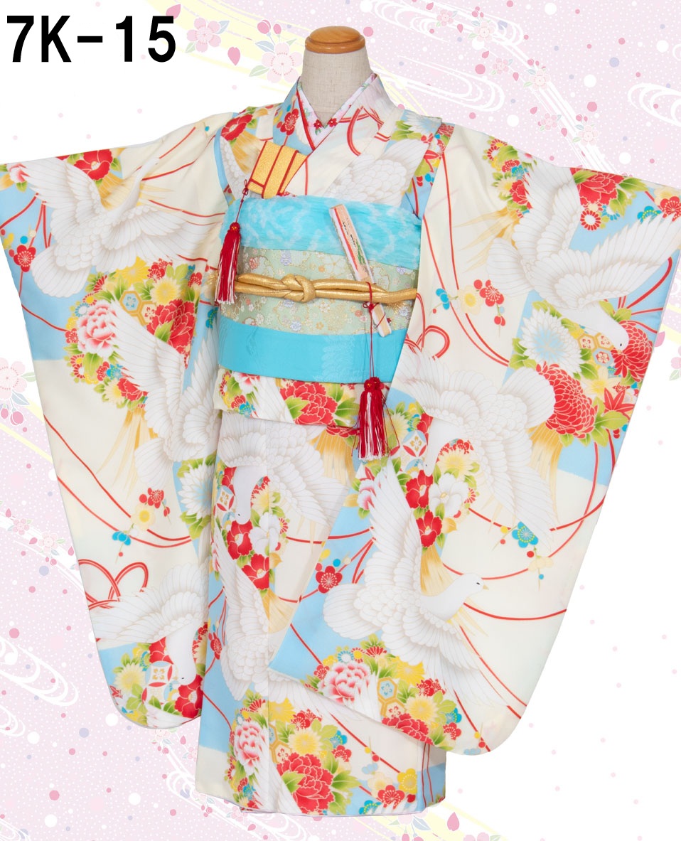 広島のブライダル、結婚式、披露宴、打掛レンタル、留袖レンタル、モーニングレンタル、七五三レンタル、礼服レンタル、浴衣レンタル、振袖レンタル、成人式レンタル、袴レンタル、レンタル衣装、貸衣装、着付け、着付教室、出張着付け、は三栗矢へ