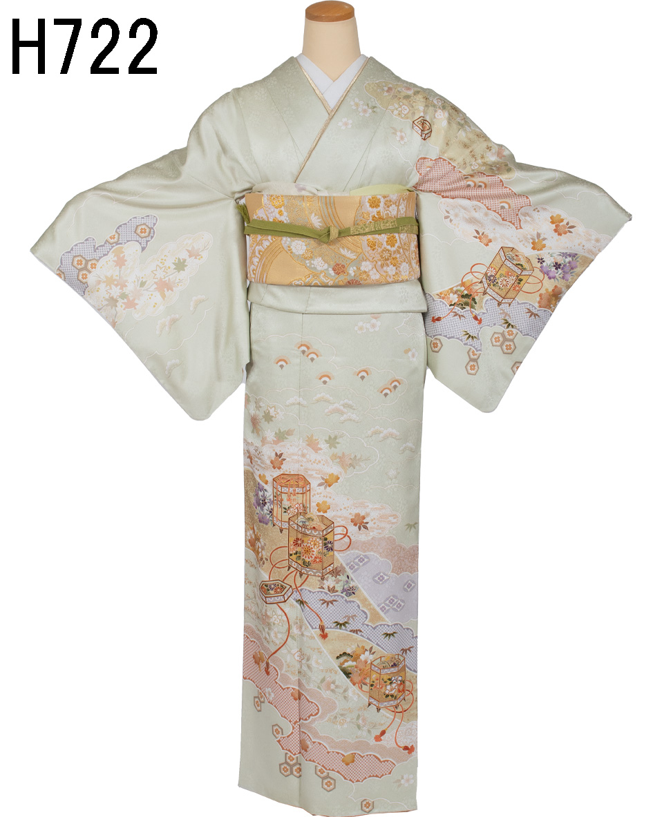 広島のブライダル、結婚式、披露宴、打掛レンタル、留袖レンタル、モーニングレンタル、七五三レンタル、礼服レンタル、浴衣レンタル、振袖レンタル、成人式レンタル、袴レンタル、レンタル衣装、貸衣装、着付け、着付教室、出張着付け、は三栗矢へ