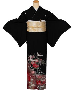 広島のブライダル、結婚式、披露宴、打掛レンタル、留袖レンタル、モーニングレンタル、七五三レンタル、礼服レンタル、浴衣レンタル、振袖レンタル、成人式レンタル、袴レンタル、レンタル衣装、貸衣装、着付け、着付教室、出張着付け、は三栗矢へ